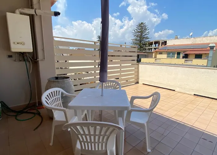 La Terrazza * מרינה די ג'ויוסה איוניקה